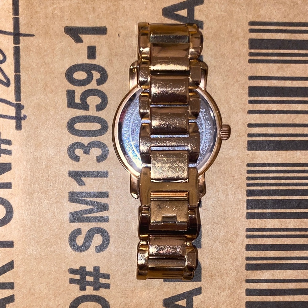 Michael Kors Rose Gold Watch with Crystal Face/ YES OPEN TO OFFER$ - Picture 7 of 9